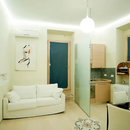 Silenzioso Monolocale In Zona Parioli Διαμέρισμα